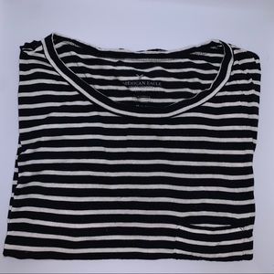 American Eagle black and white striped tee
